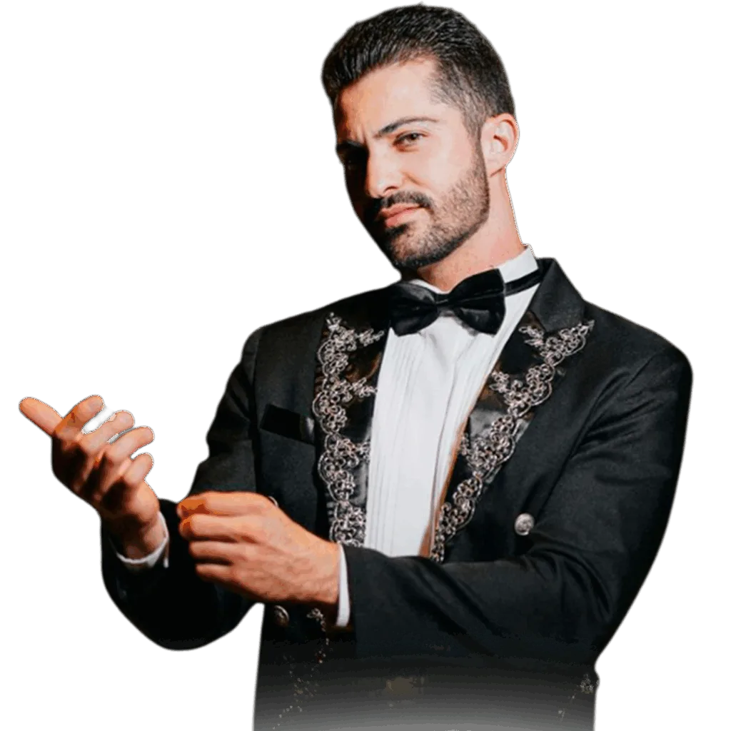 Mágico Misael Terra fazendo show de mágica para aniversário infantil em Londrina